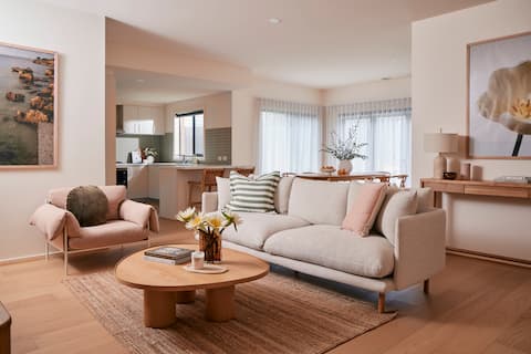 Successful Airbnb property: Casa Lenta. Your home away from home. in Ocean Grove