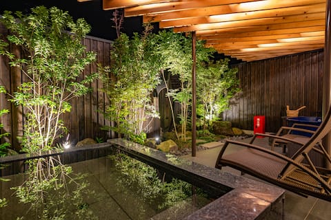 1 Group/Day｜Sauna & Open-air Bath｜200㎡ + BBQ