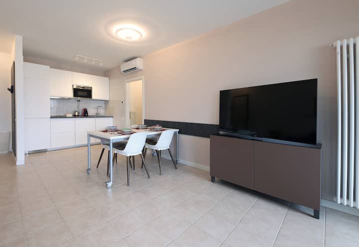 Onda 7 - 2 Stanze 6 Posti Letto Con Garage - Andalo