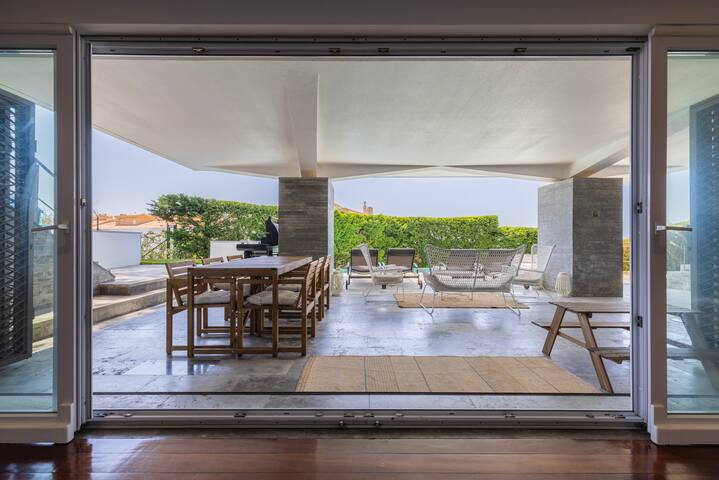 Papoilas Estoril Oceanview Villa gallery image 3