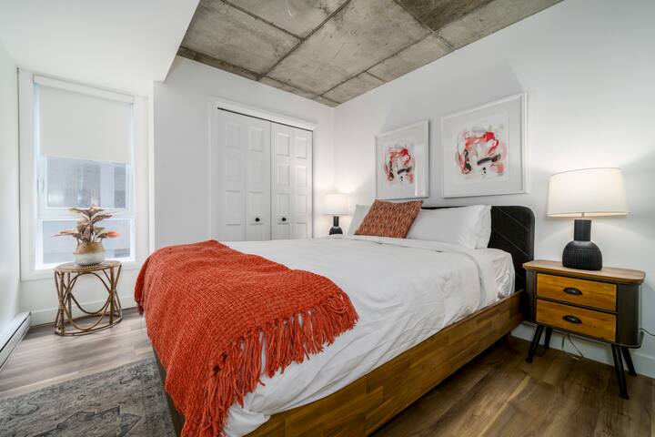 The Odyssee – Free Parking – Pool – BBQ – AC gallery image 5