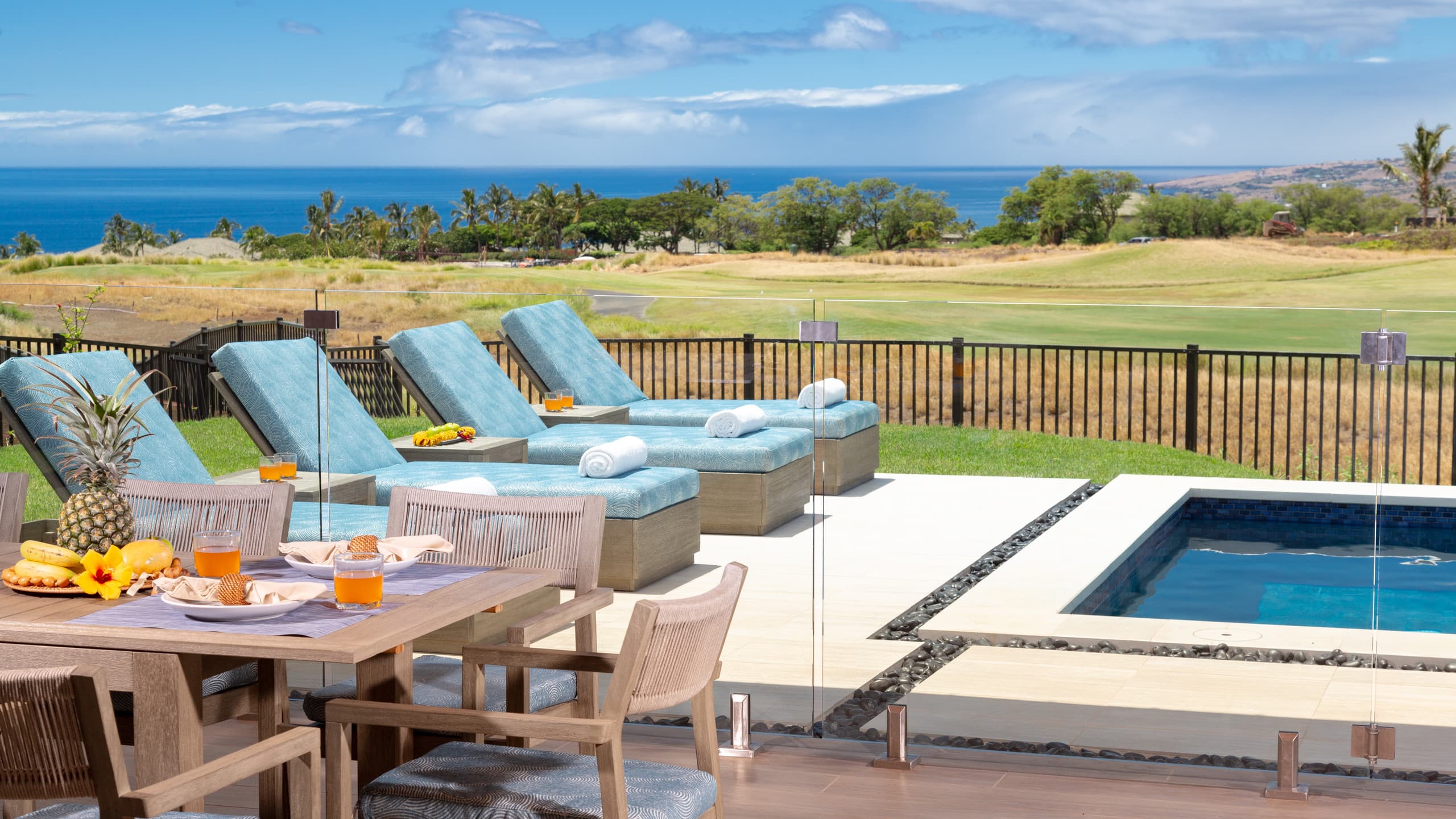 Home in Waimea · ★5.0 · 4 bedrooms · 7 beds · 4.5 baths - Image 2
