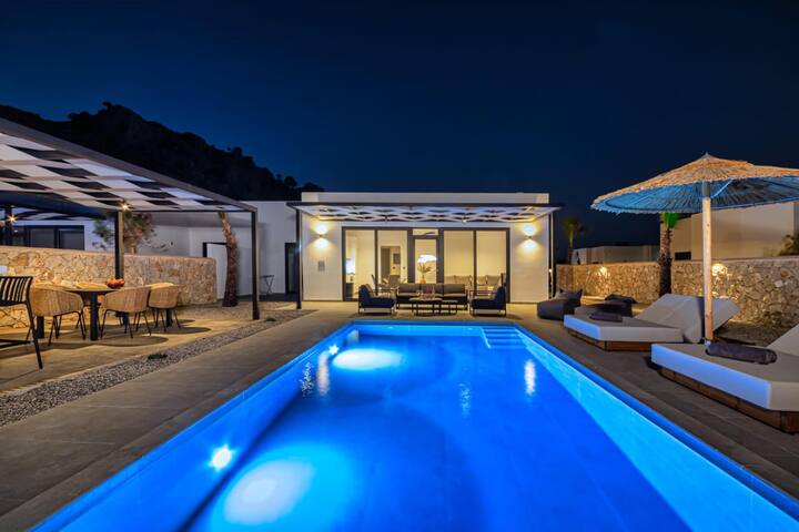 Zen Club Luxury Villas -Sangha