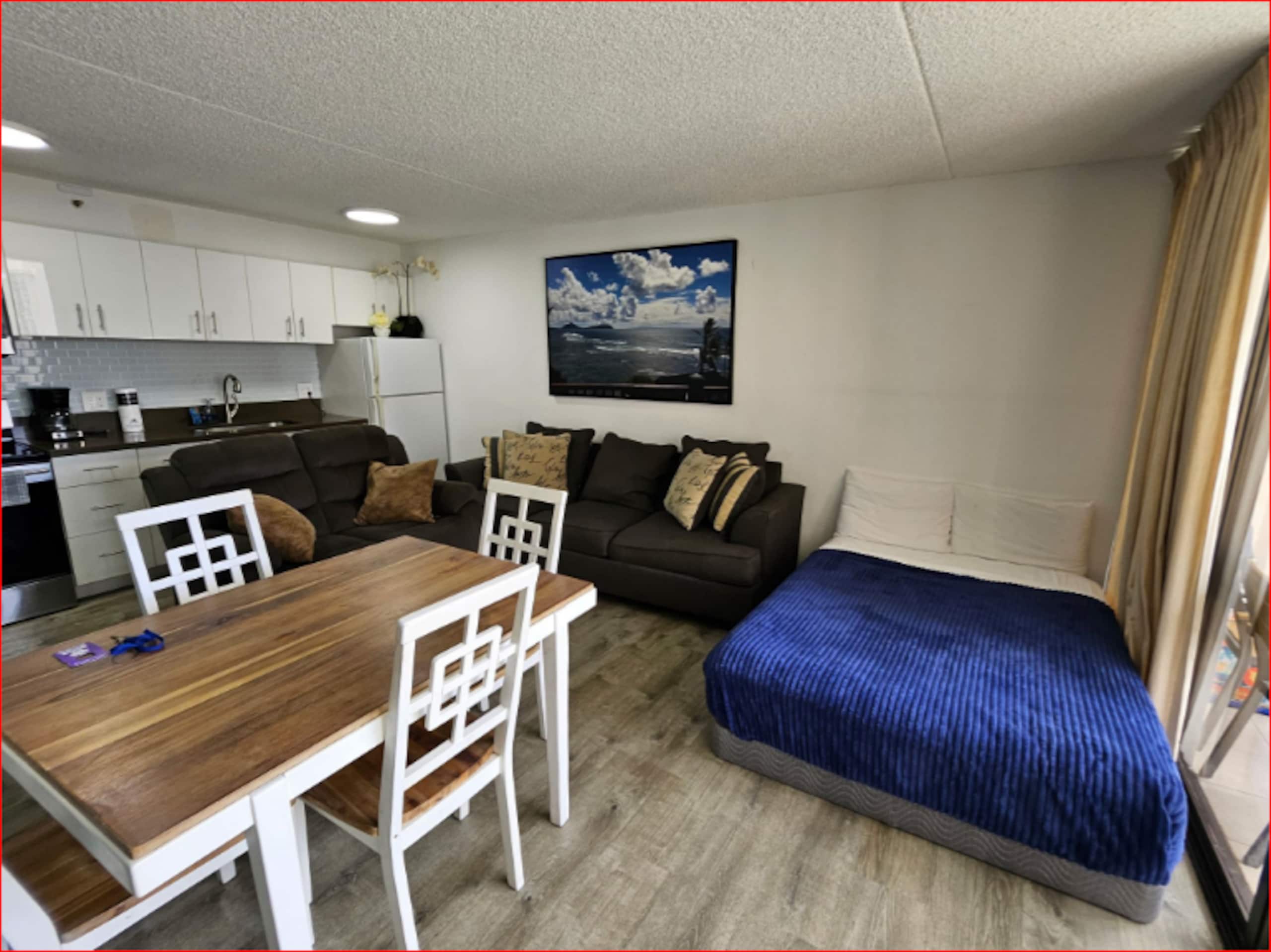 Condo in Honolulu · ★4.76 · 1 bedroom · 3 beds · 1 private bath - Image 5