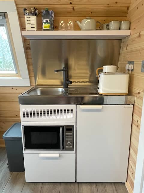 Popular Airbnb listing: Glampcoe Pod 1 in Lismore And Appin