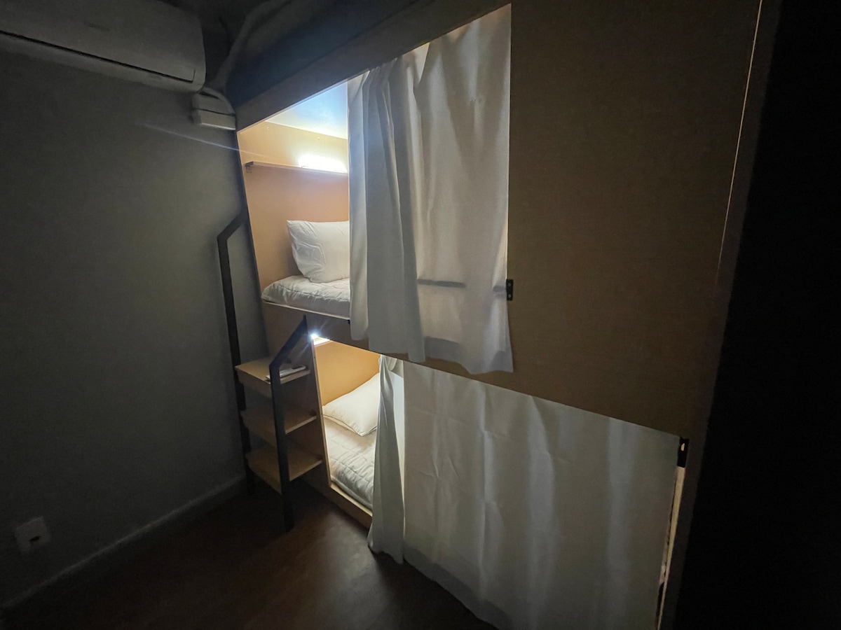 2 dhoma fjetjeje vetëm për gra