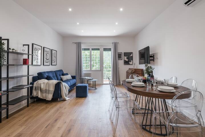 The Best Rent – Wide four-room apartment in Prati gallery image 2