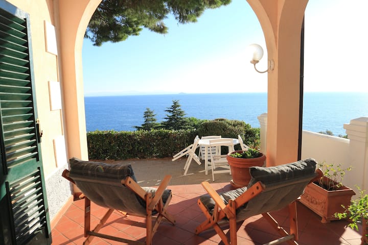Relaxing vacation on Elba Island