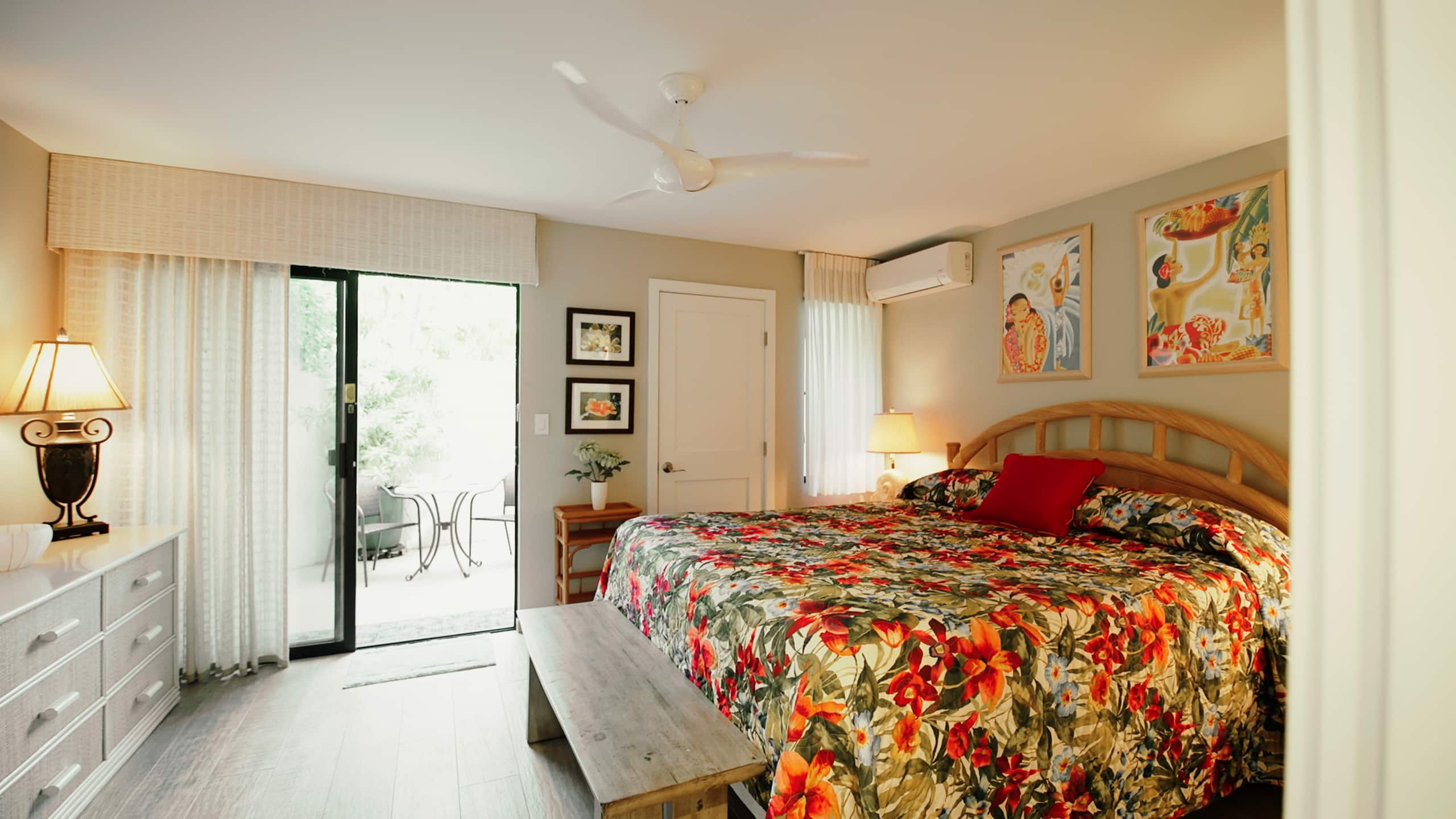 Condo in Kihei · ★4.93 · 1 bedroom · 1 bed · 2 baths - Image 4