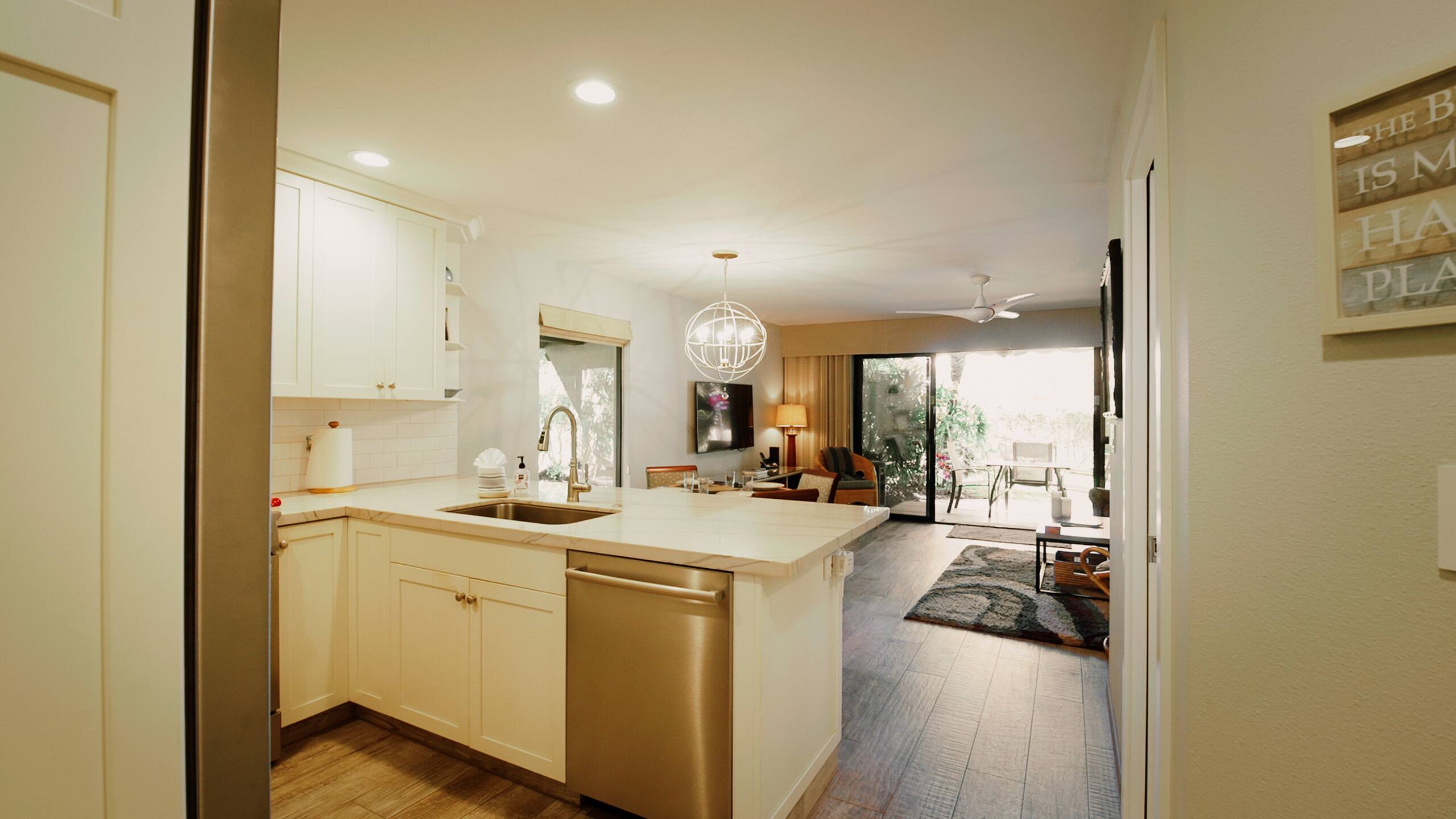 Condo in Kihei · ★4.93 · 1 bedroom · 1 bed · 2 baths - Image 2