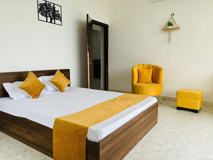 غرفة النوم 1