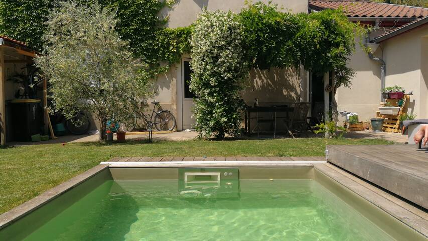 Maison 5 chambres avec piscine dans Lyon gallery image 2