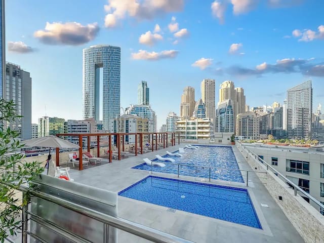 First Line Canal View Studio w/ Balcony MAX 4 Pax — foto 2