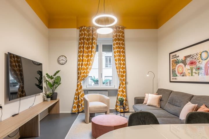 3-Private Bedroom Design House [San Babila M4]