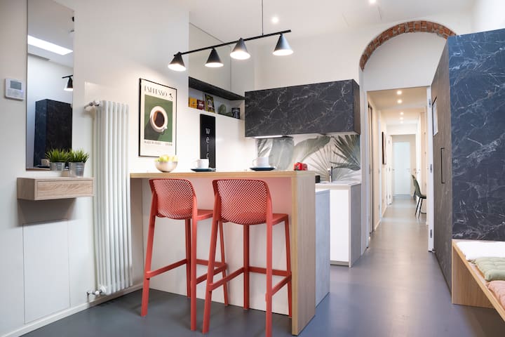 3-Private Bedroom Design House [San Babila-M4]