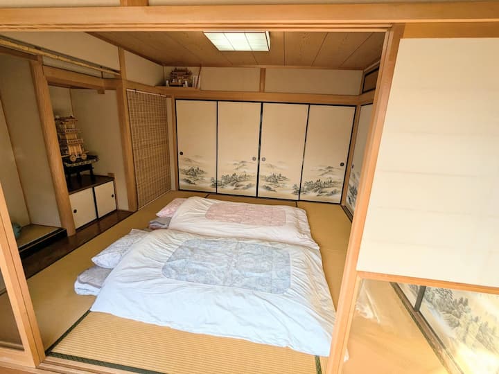 საძინებელი 2