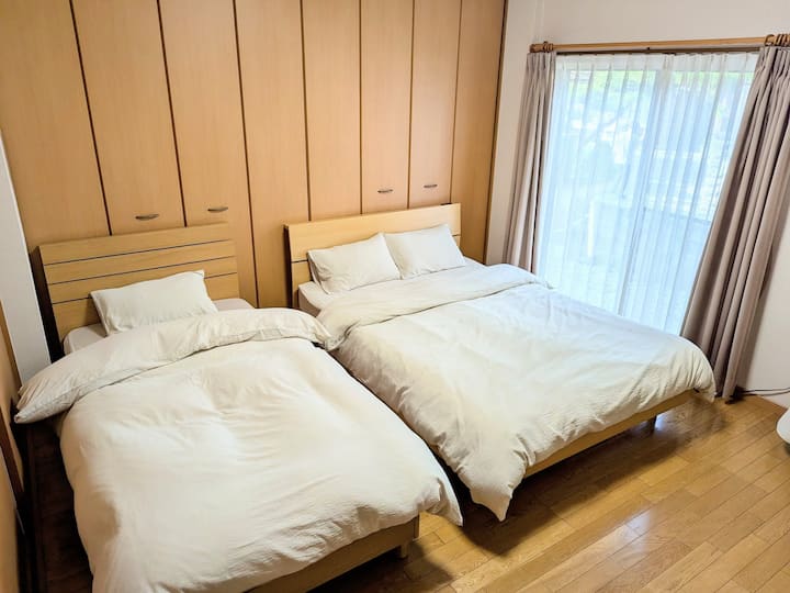 საძინებელი 1