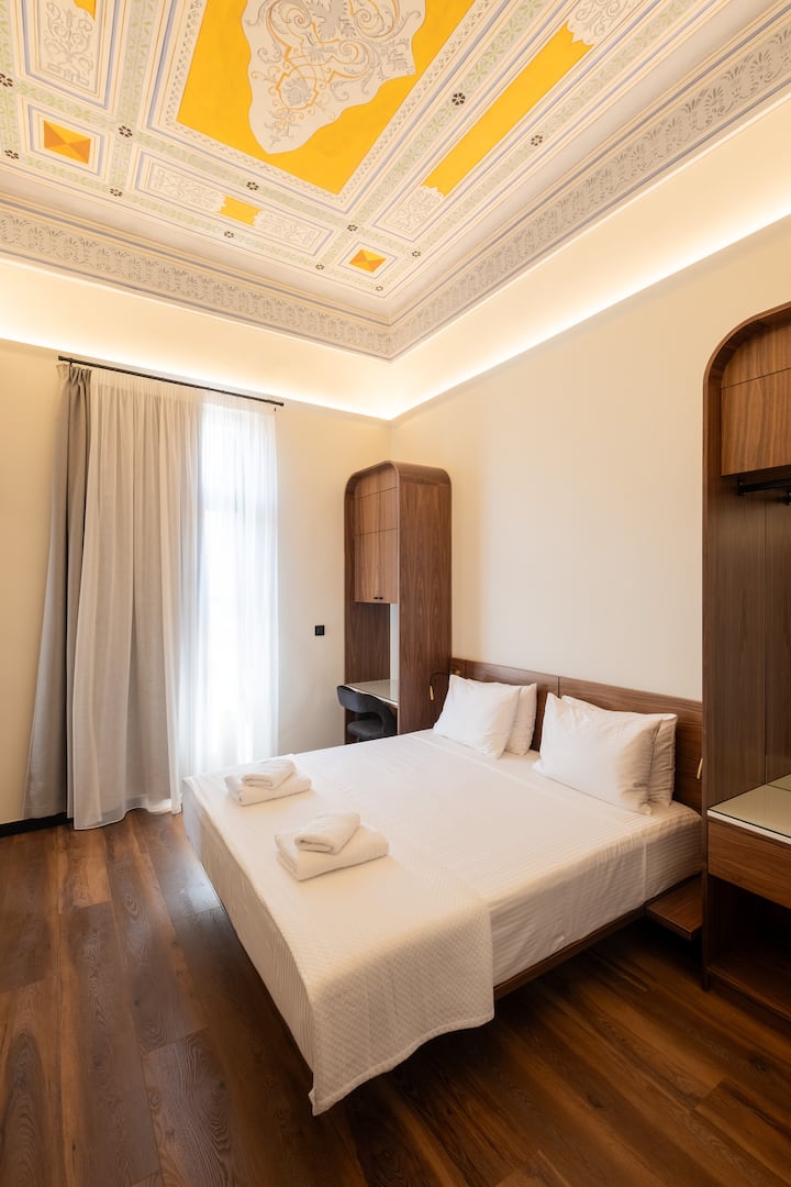 Geranium Of Bouquet Luxury Rooms - Chania