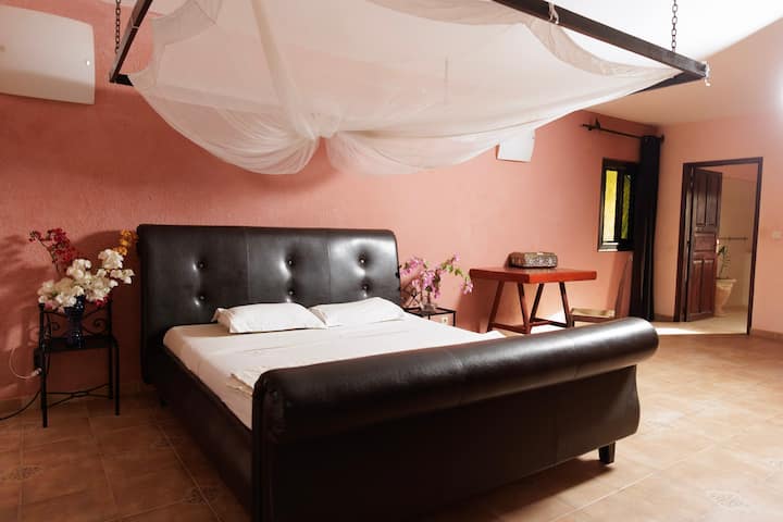 საძინებელი 2