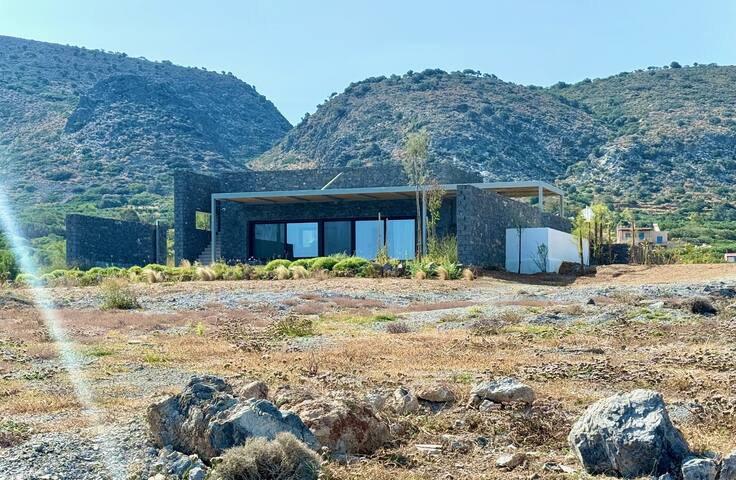 Villa Mila in Milatos gallery image 2