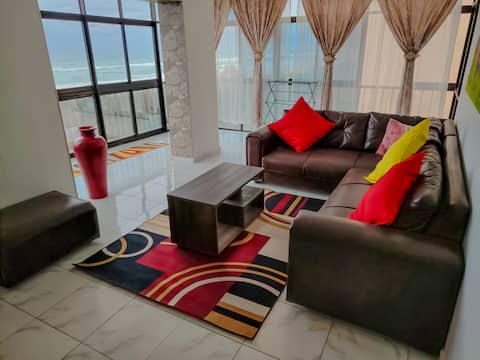 304 Amazibu- Luxury by the Sea