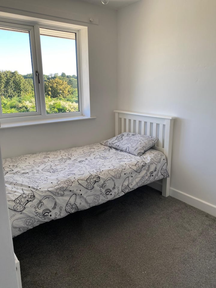 საძინებელი 2