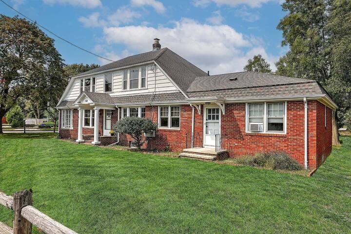 GardenScapes|New|Spacious|Comfort|Airport|Lg Grps