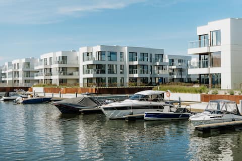 Apartment with a View of the Motława River