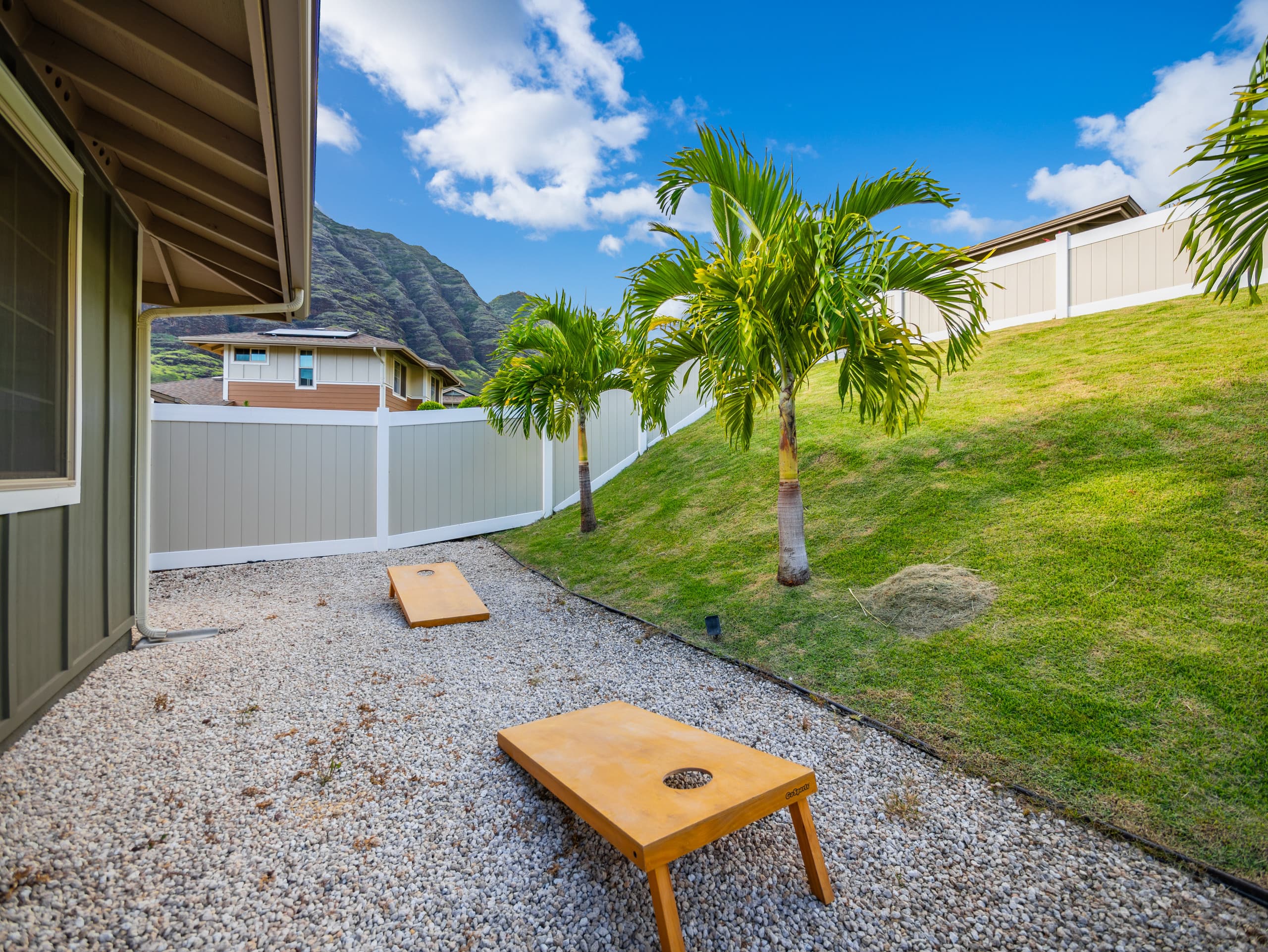Home in Waianae · ★4.97 · 3 bedrooms · 9 beds · 2 private baths - Image 63