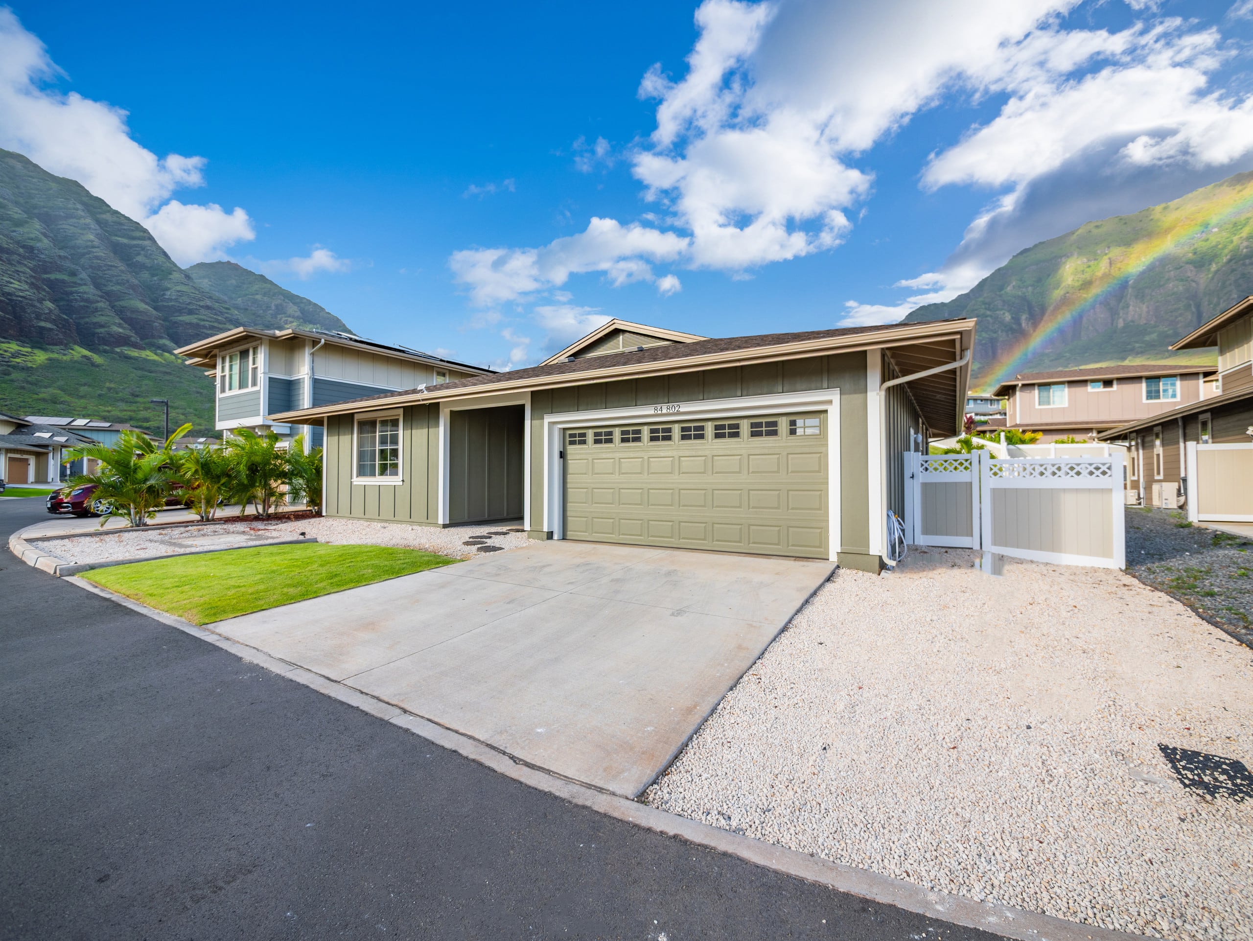 Home in Waianae · ★4.97 · 3 bedrooms · 9 beds · 2 private baths - Image 82