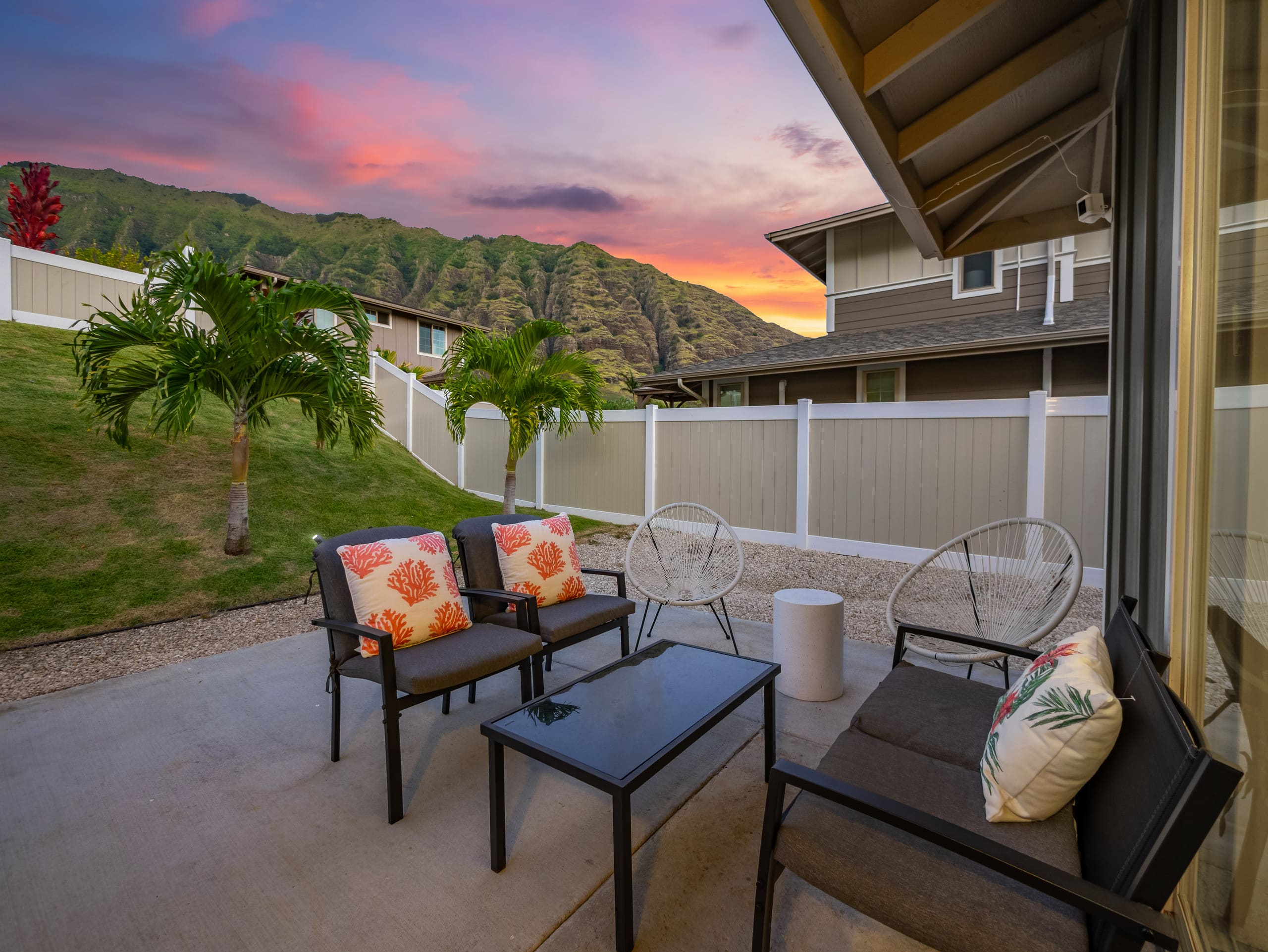Home in Waianae · ★4.97 · 3 bedrooms · 9 beds · 2 private baths - Image 50