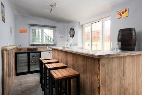 The Grey Bull - Haltwhistle