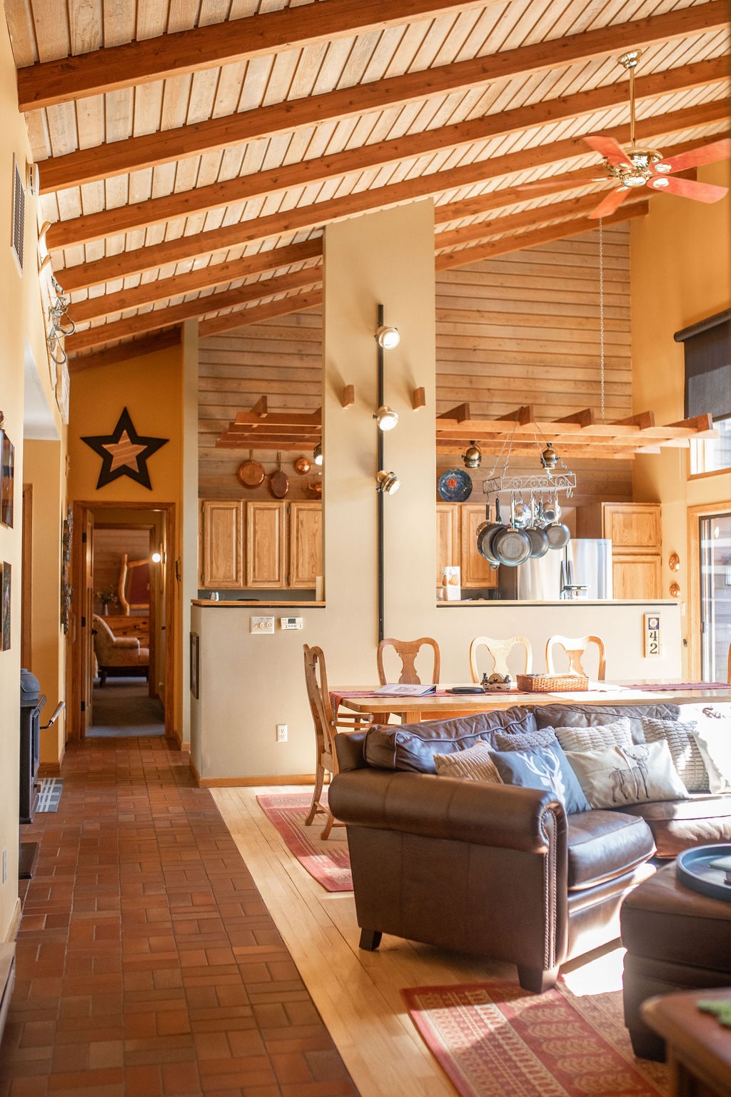 Successful Airbnb property: Scenic Mountain Lodge w/ Creek/hot tub and sauna! in Red Lodge