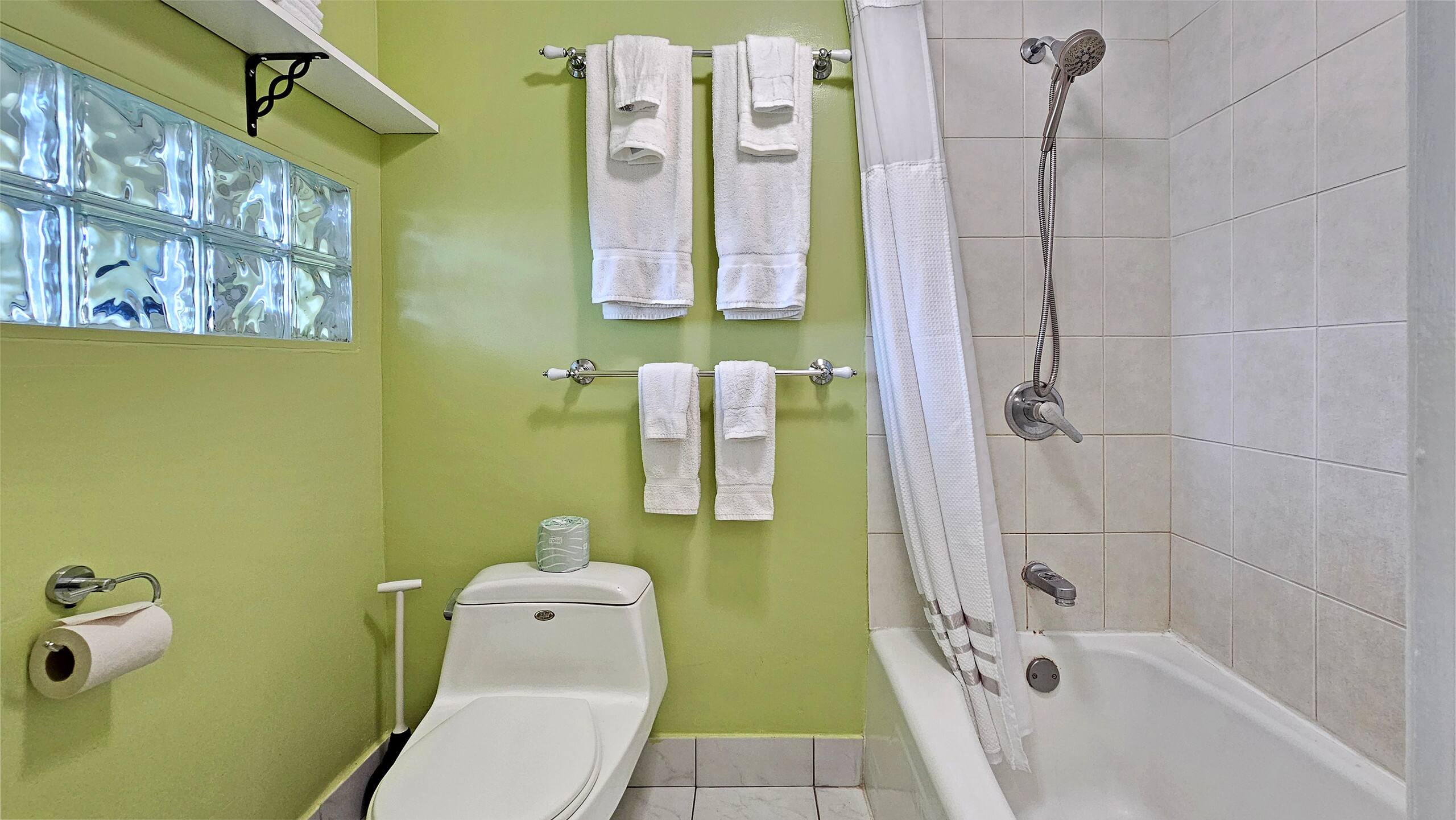 WG 511 - Ocean view Queen Studio w/Balcony - Image 14