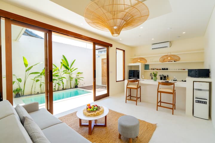 Canggu Escape! Stylish 1br Private Pool Villa - Canggu