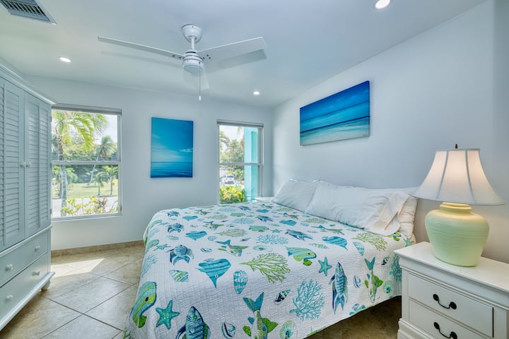 Gardenfront then king bedroom 2