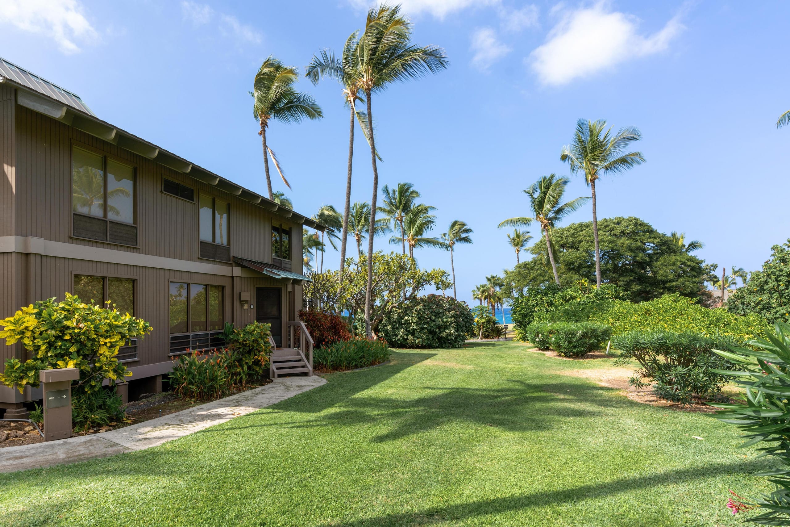 Updated Corner Unit with Ocean and Golf Views - Photo 52