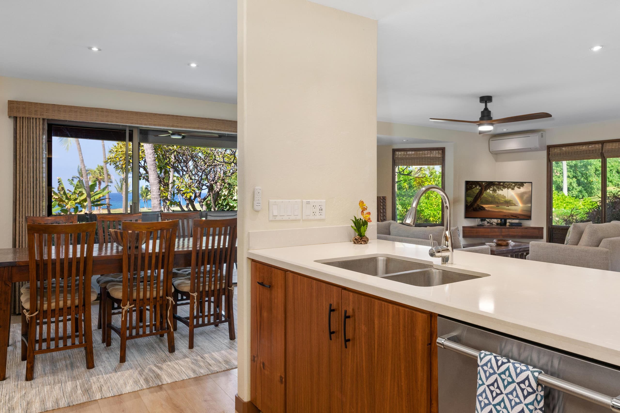 Updated Corner Unit with Ocean and Golf Views - Photo 10