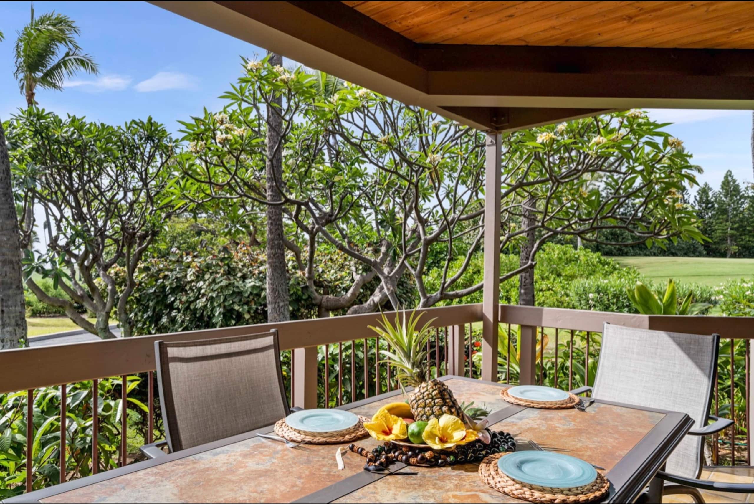 Updated Corner Unit with Ocean and Golf Views - Photo 26