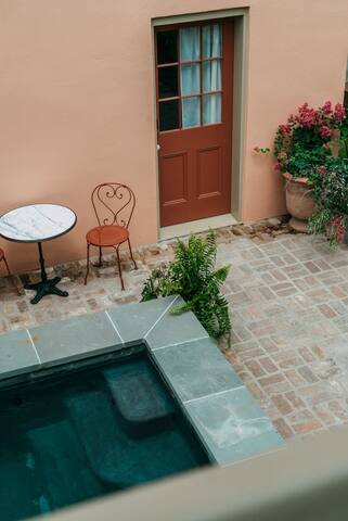 The Chartres Main House & POOL by Dear Valentine gallery image 4