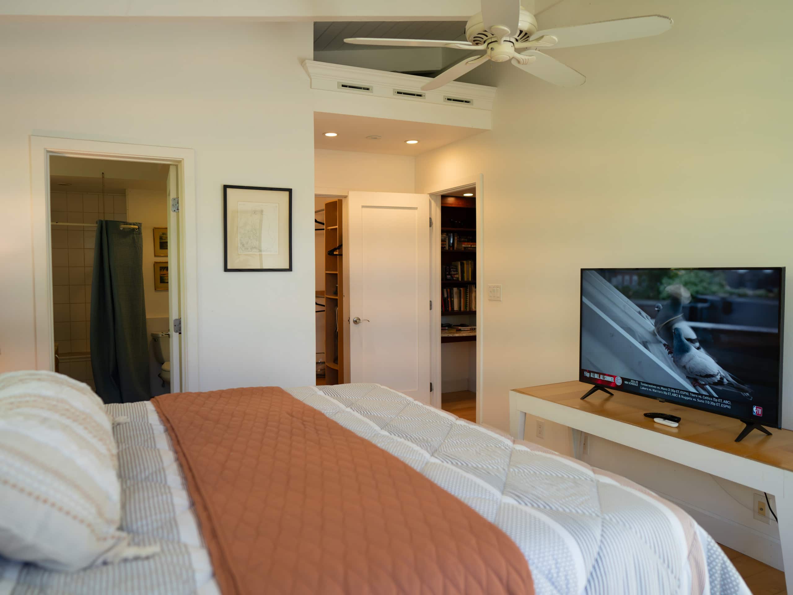 Home in Kailua-Kona · ★4.98 · 3 bedrooms · 3 beds · 3 baths - Image 14