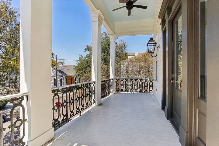 Luxury House in New Orleans Bed and Breakfast gallery image 5
