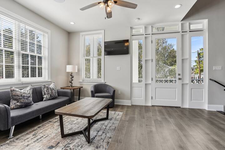 Luxury House in New Orleans Bed and Breakfast gallery image 4