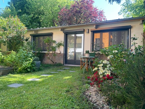 A green haven near Paris