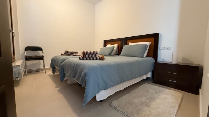 غرفة النوم 2