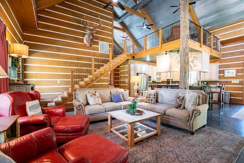 The CPL, 3BR Oxford Retreat by Velvet Ditch Villas