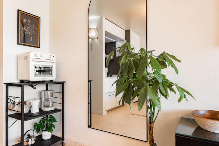 Ocean Suite-beachfront/parking/electric Generator - San Juan