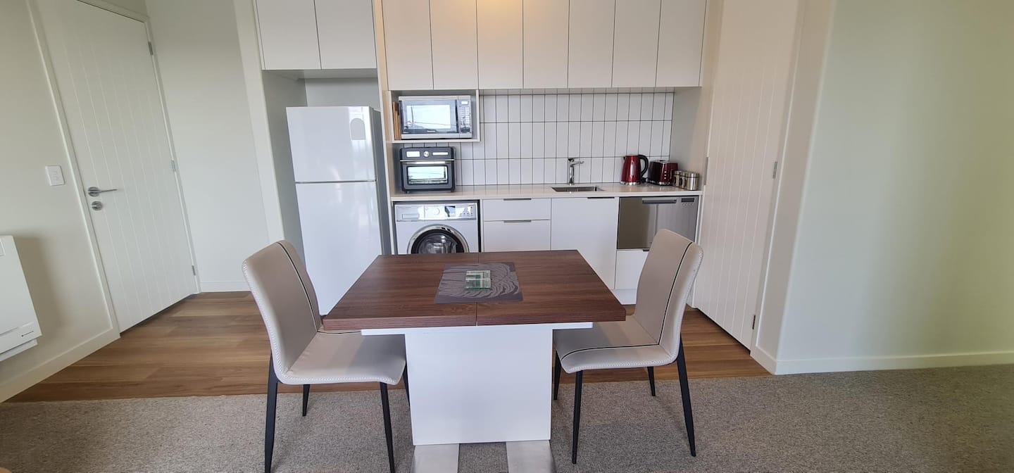 Spacious (Super King Bed) Unit 3