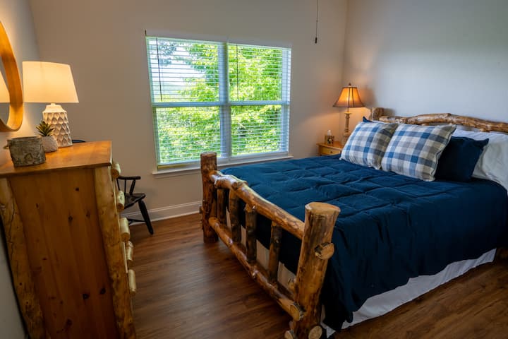 Chumba #2 na kitanda cha Malkia