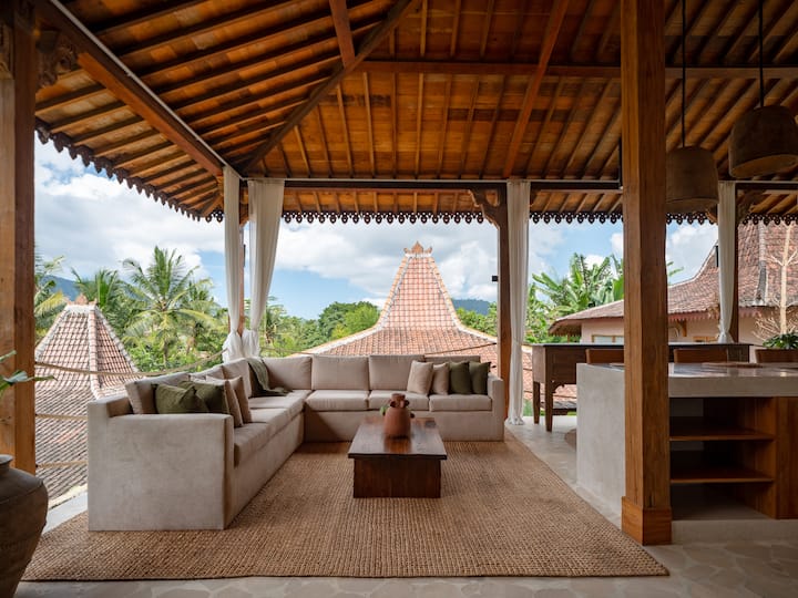 Authentic 2 Bedroom Joglo Villa In Tebola Sidemen - Klungkung